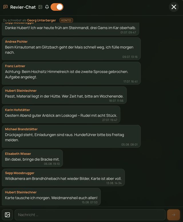 Revier-Chat mit Nachrichten mehrerer Mitjäger, unten Bild-Knopf und Eingabefeld